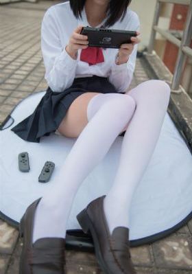 年轻的嫂子电影在线观看